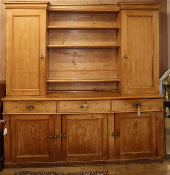 A Victorian pine dresser W.216cm